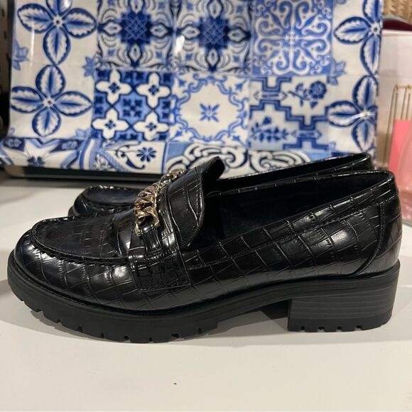 Old navy chunky loafers metal chain gold - Picture 4 of 7